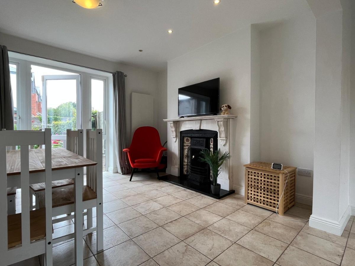 Holiday home Sandymount House & Garden